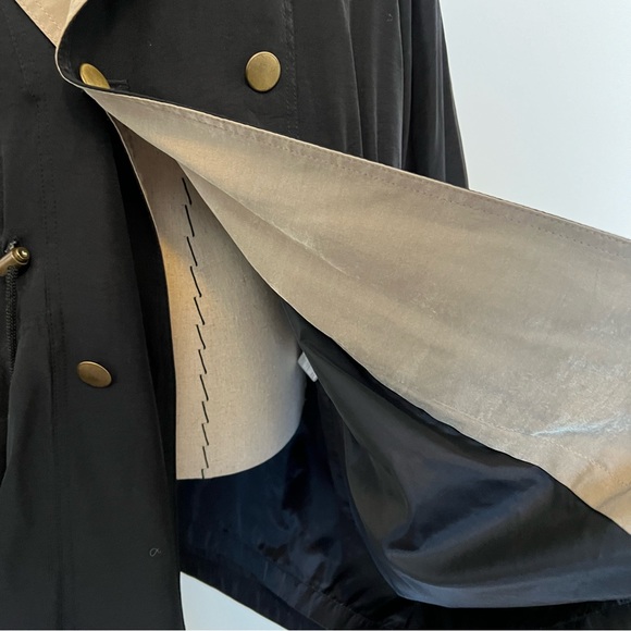 L Gallery black jacket - Picture 13 of 15